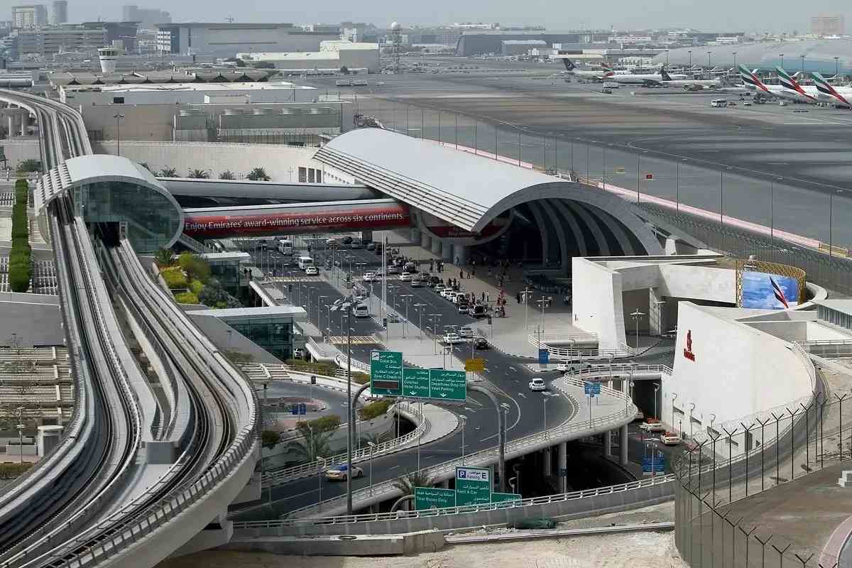 Airport Terminal 3 Metro Station